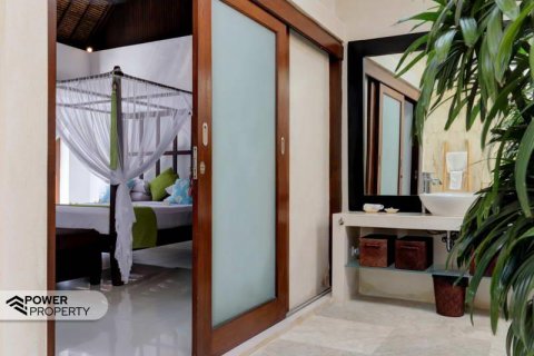 3 bedrooms Villa in Seminyak, Badung, No. 9383 6