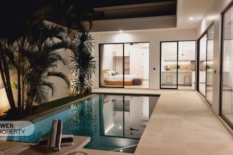 6 bedrooms Villa in Seminyak, Badung, No. 9381 10