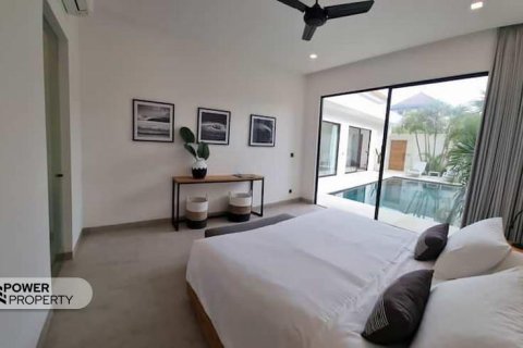 6 bedrooms Villa in Seminyak, Badung, No. 9381 15