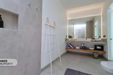 6 bedrooms Villa in Seminyak, Badung, No. 9381 13