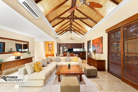 4 bedrooms Villa in South Kuta, Badung, No. 9380 3