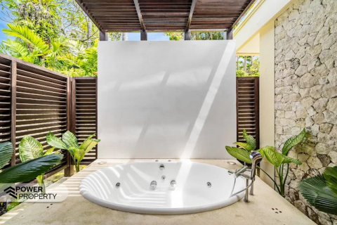 4 bedrooms Villa in South Kuta, Badung, No. 9380 2