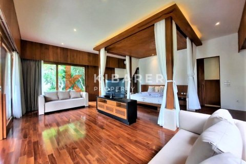 4 bedrooms Villa in Tabanan, Indonesia No. 12645 3