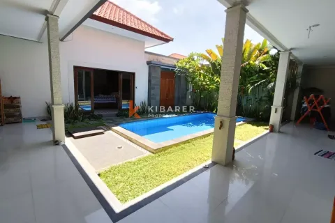 3 bedrooms Villa in Kerobokan, Badung, Indonesia No. 11739 3