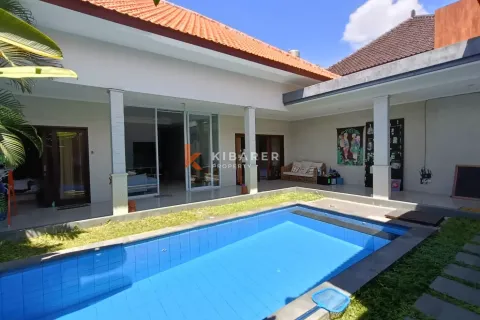 3 bedrooms Villa in Kerobokan, Badung, Indonesia No. 11739