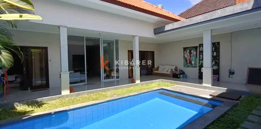 3 bedrooms Villa in Kerobokan, Badung, Indonesia No. 11739