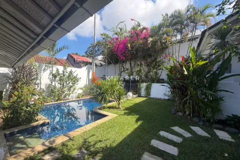 3 bedrooms Villa in Badung, Indonesia No. 11741 3