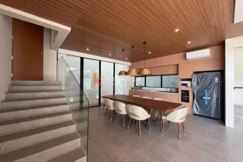 4 bedrooms Villa in Jimbaran, Badung, Indonesia No. 11744 6