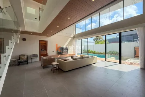 4 bedrooms Villa in Jimbaran, Badung, Indonesia No. 11744 23