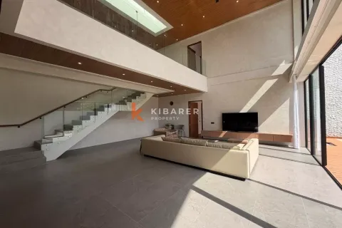 4 bedrooms Villa in Jimbaran, Badung, Indonesia No. 11744 22
