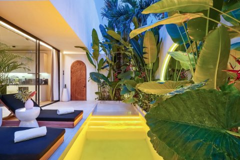 4 bedrooms Villa in AV WHITE VILLAS Tibubeneng, Badung, Indonesia No. 9653 5