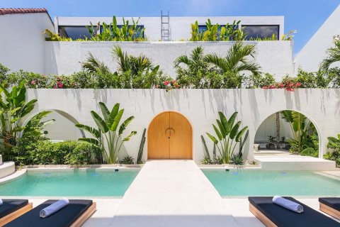 AV WHITE VILLAS in Tibubeneng, Badung, Indonesia No. 9651