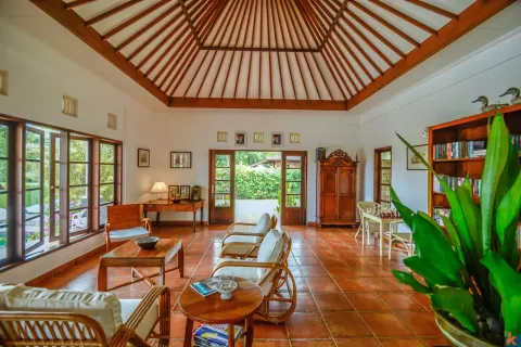 Вилла с 11 спальнями в Karangasem, Карангасем, Индонезия № 10553 16