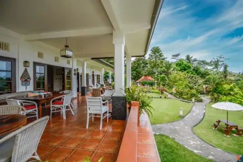 Вилла с 11 спальнями в Karangasem, Карангасем, Индонезия № 10553 10