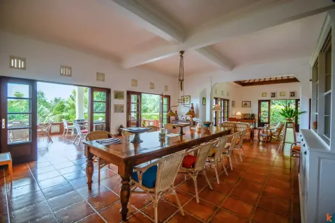 Вилла с 11 спальнями в Karangasem, Карангасем, Индонезия № 10553 14