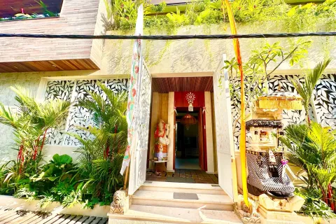 5 bedrooms Villa in Pererenan, Mengwi, Badung, Indonesia No. 10871