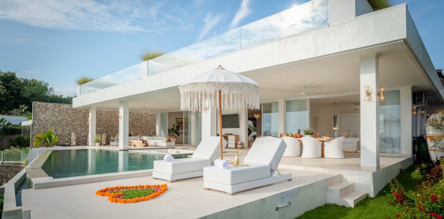Studio Villa in Buleleng, Indonesia No. 13684