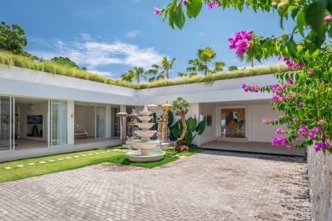 600m2 Villa in Buleleng, Indonesia No. 13684 2