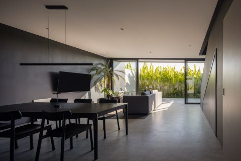 145m2 Villa in Tabanan, Indonesia No. 13690 7