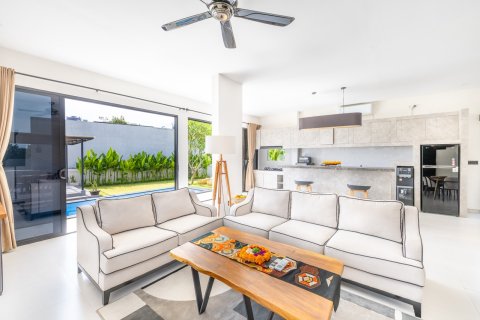 200m2 Villa in Tumbak Bayuh, Mengwi, Badung, Indonesia No. 13685 7