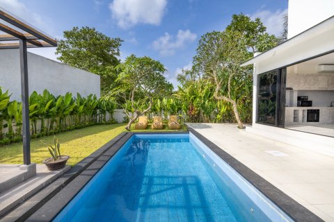 200m2 Villa in Tumbak Bayuh, Mengwi, Badung, Indonesia No. 13685 6
