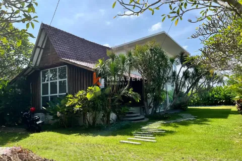 4 bedrooms Villa in Tumbak Bayuh, Mengwi, Badung, Indonesia No. 12817 5