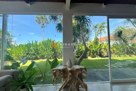 4 bedrooms Villa in Tumbak Bayuh, Mengwi, Badung, Indonesia No. 12817 8