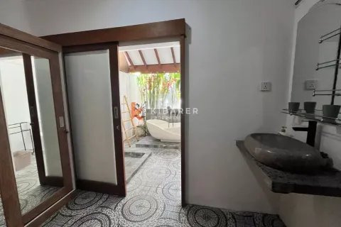 3 bedrooms Villa in Denpasar, Indonesia No. 12820 13
