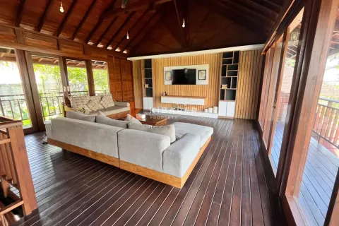 3 bedrooms Villa in Denpasar, Indonesia No. 12820 8