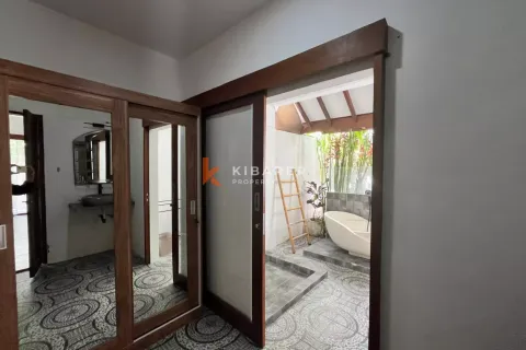 3 bedrooms Villa in Denpasar, Indonesia No. 12820 16