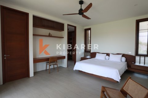 4 bedrooms Villa in Jimbaran, Badung, Indonesia No. 11841 25