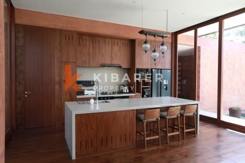 4 bedrooms Villa in Jimbaran, Badung, Indonesia No. 11841 6