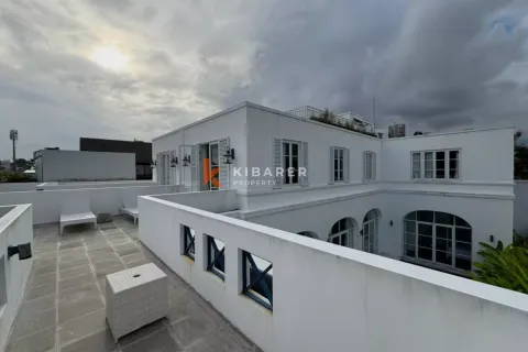 3 bedrooms Villa in Tibubeneng, Badung, Indonesia No. 11847 26