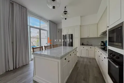 3 bedrooms Villa in Tibubeneng, Badung, Indonesia No. 11847 6