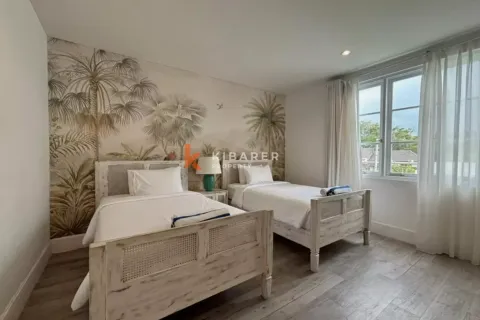 3 bedrooms Villa in Tibubeneng, Badung, Indonesia No. 11847 14