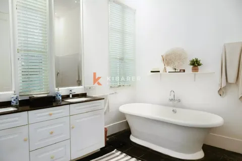 3 bedrooms Villa in Canggu, Badung, Indonesia No. 12731 14