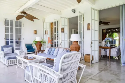 3 bedrooms Villa in Canggu, Badung, Indonesia No. 12731 7