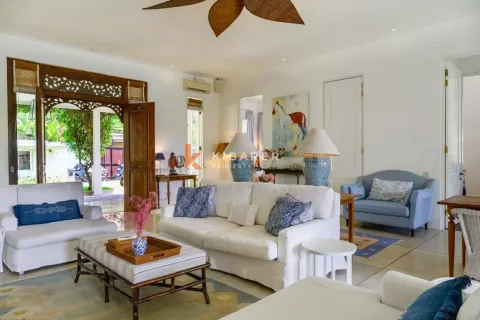 3 bedrooms Villa in Canggu, Badung, Indonesia No. 12731 5