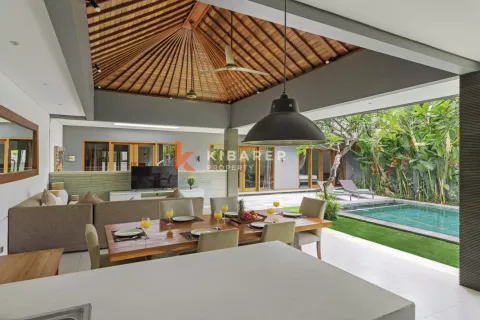 3 bedrooms Villa in Badung, Indonesia No. 12733 15