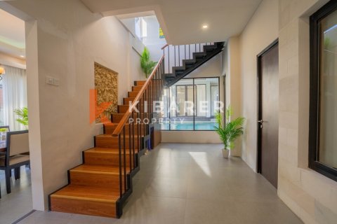 4 bedrooms Villa in Jimbaran, Badung, Indonesia No. 12728 17