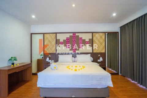 4 bedrooms Villa in Jimbaran, Badung, Indonesia No. 12728 30
