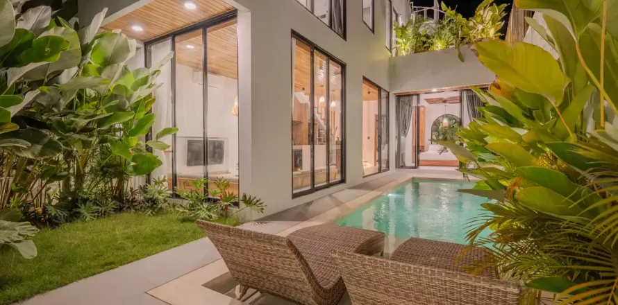 4 bedrooms Villa in Badung, Indonesia No. 10563