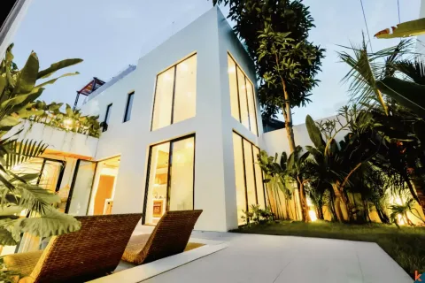 4 bedrooms Villa in Badung, Indonesia No. 10563