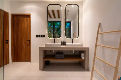 4 bedrooms Villa in Badung, Indonesia No. 10563 18