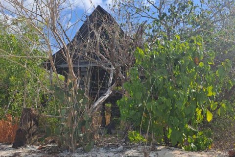 5800m2 Land in  No. 9115 8