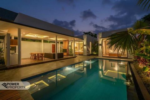 Вилла с 3 спальнями в Seminyak, Бадунг,  № 9111 1