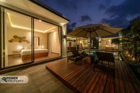 Вилла с 3 спальнями в Seminyak, Бадунг,  № 9111 12