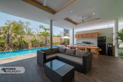 3 bedrooms Villa in Seminyak, Badung,  No. 9110 4