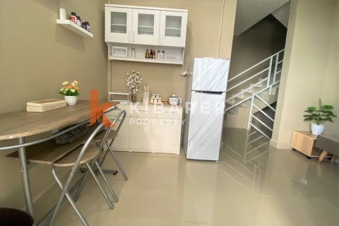 4 bedrooms Villa in Ungasan, Badung, Indonesia No. 12810 7