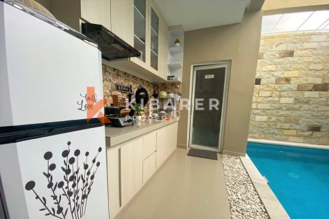 4 bedrooms Villa in Ungasan, Badung, Indonesia No. 12810 4